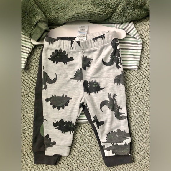 4 pieces set • Pekkle• Baby clothing • 3 months • Dinosaurs - Picture 2 of 5